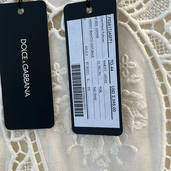 Dolce & Gabbana CrewNeck Pullover 
Size L - Picture 2 of 7